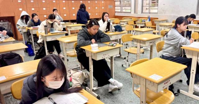 學測生哽咽想讀台大！爸爸「開Google Maps」這樣安慰　4萬人讚爆